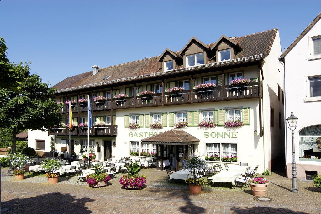 Hotel & Restaurant Sonne Kirchzarten Dış mekan fotoğraf