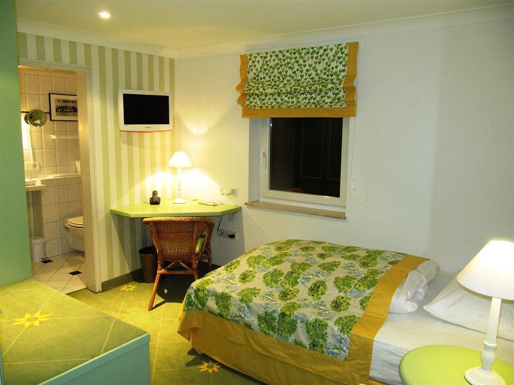 Hotel & Restaurant Sonne Kirchzarten Dış mekan fotoğraf