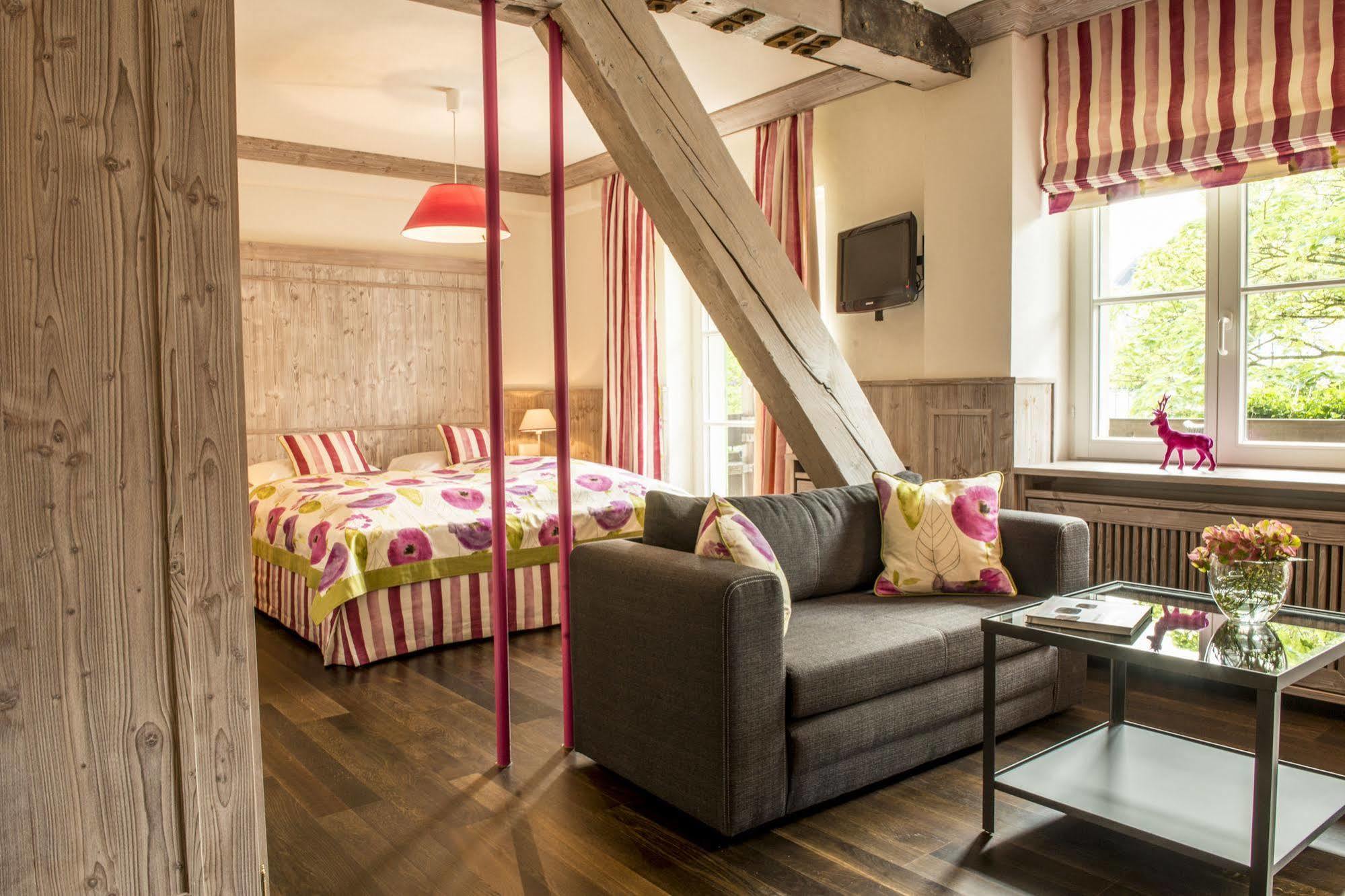Hotel & Restaurant Sonne Kirchzarten Dış mekan fotoğraf